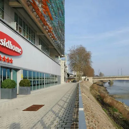 Residhome Berges De La Loire Apart Otel Nantes