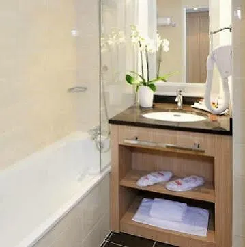 Apart Otel Residhome Berges De La Loire