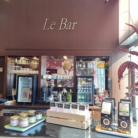 Lägenhetshotell Residhome Berges De La Loire 4*